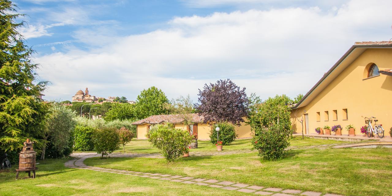 Le Macerine Hotell Castiglione del Lago Exteriör bild