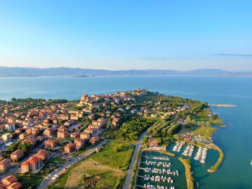 Le Macerine Hotell Castiglione del Lago Exteriör bild